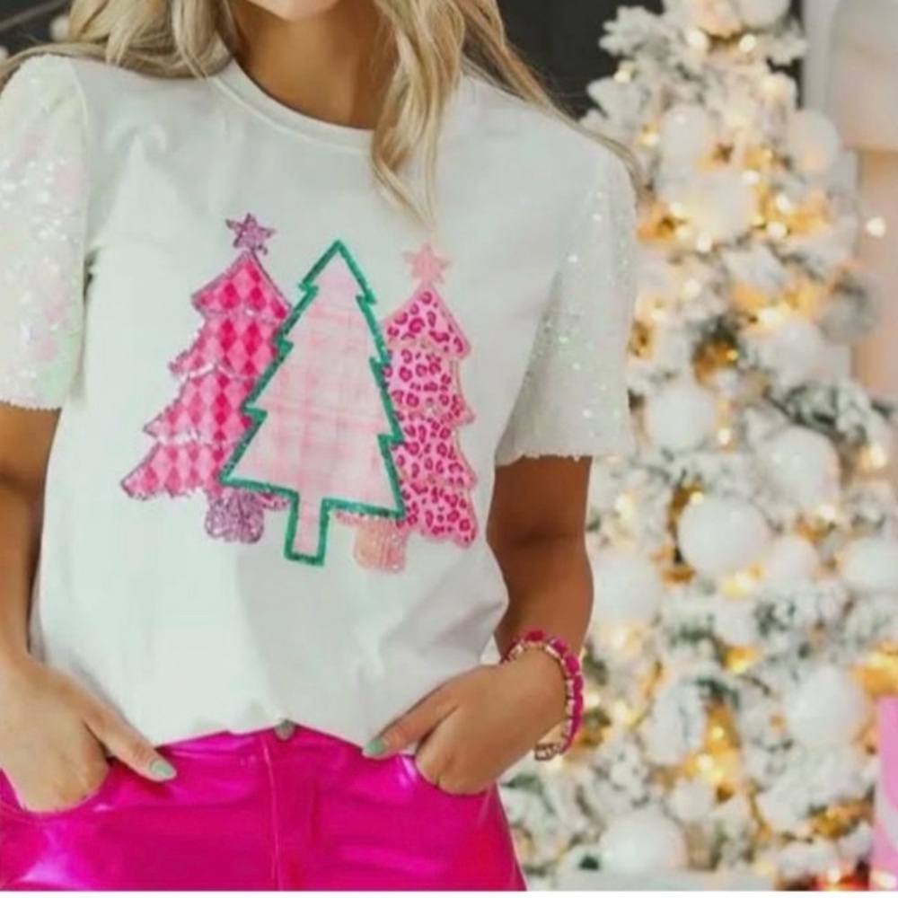 Sequin sleeve Pink and White Christmas Tree T-Shirt-like new